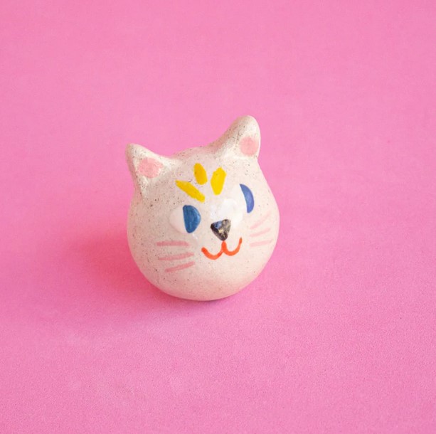 Cat tiny ceramic sculpture
