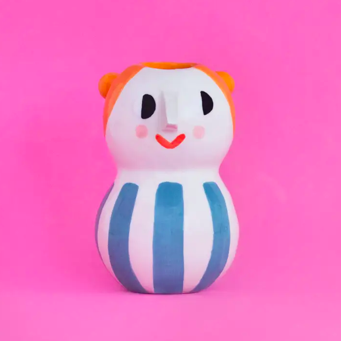 Lola vase