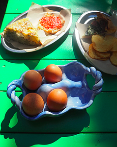 Egg tray (blue)
